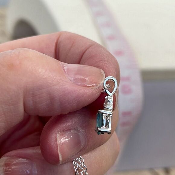 Sterling silver with light blue quartz. Sterling silver setting and chain. - Picture 7 of 8